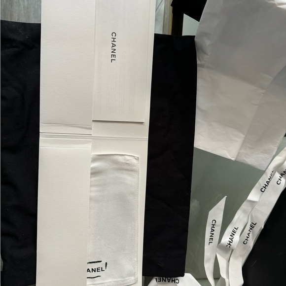 Chanel flap bag with diamond handle - Picture 8 of 9